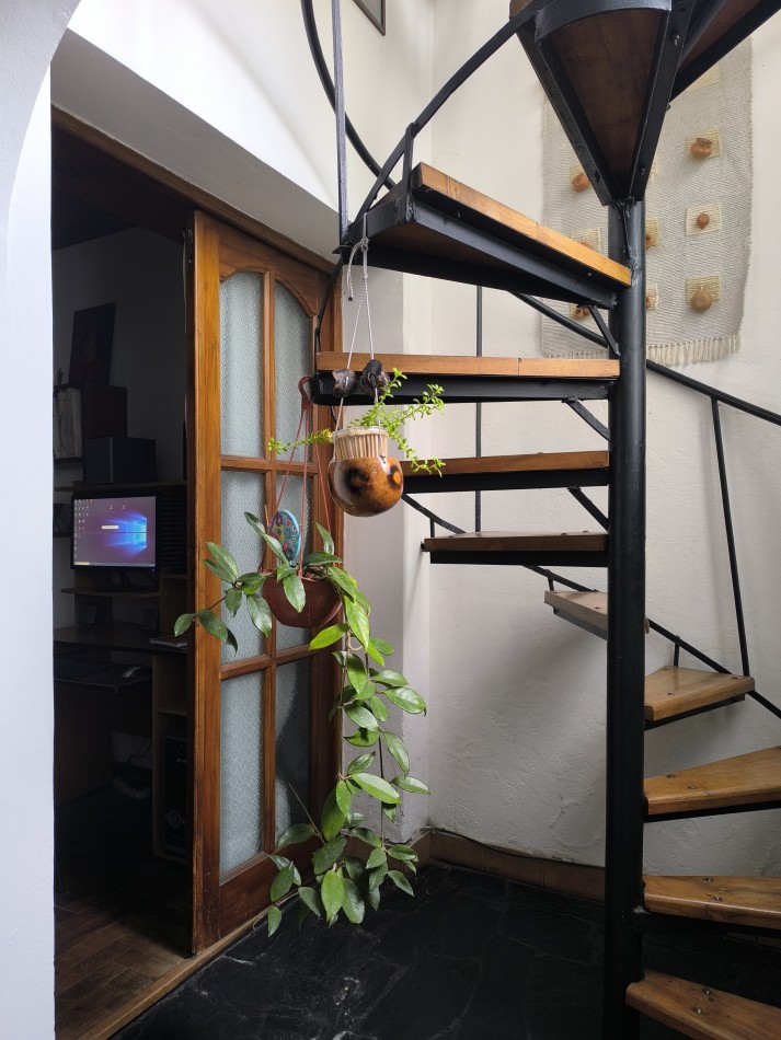CHALET 5 AMBIENTES 