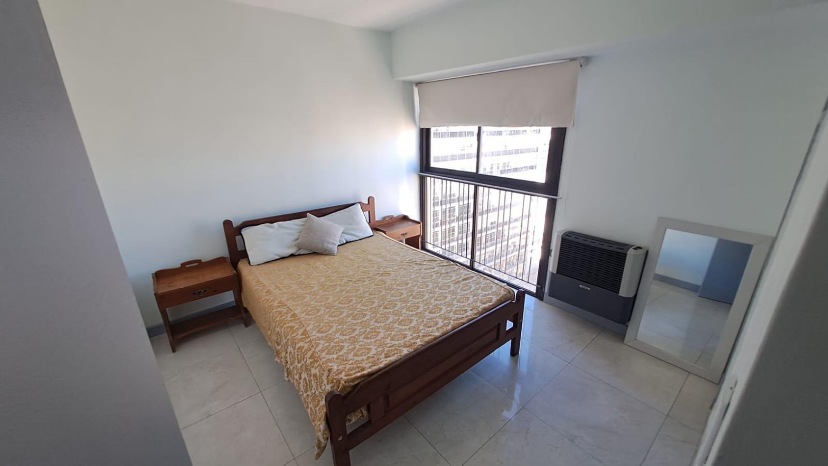 DEPARTAMENTO 4 AMBIENNTES PEATONAL