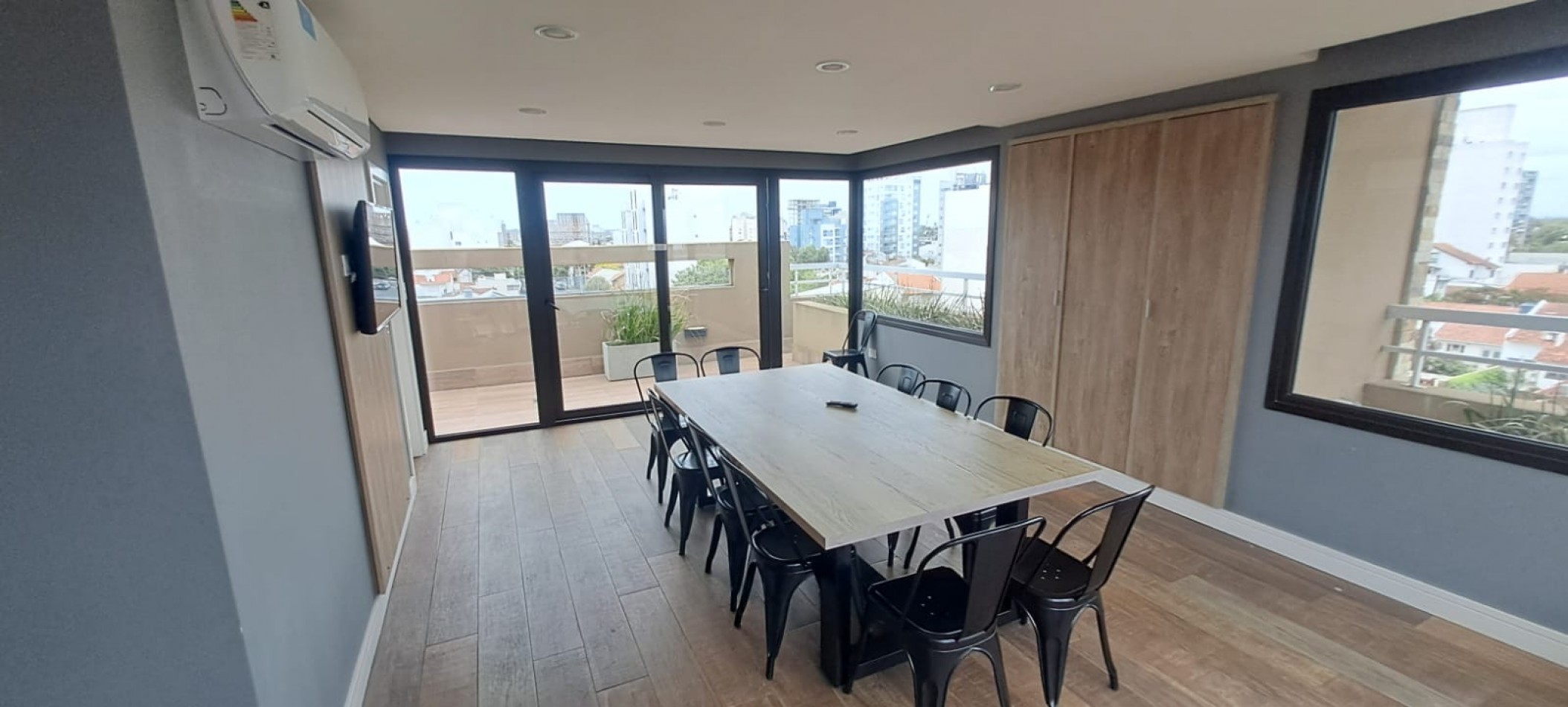 2 AMBIENTES A ESTRENAR CON COCHERA - EDIFICIO GENUS - LA RIOJA 3728
