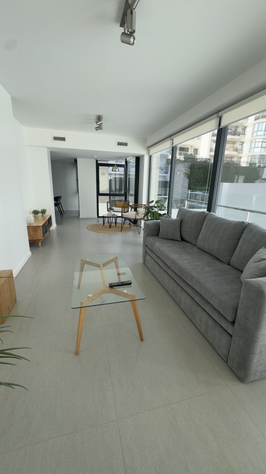 3 ambientes con cochera - Edificio Malecon Varese