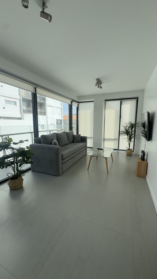 3 ambientes con cochera - Edificio Malecon Varese