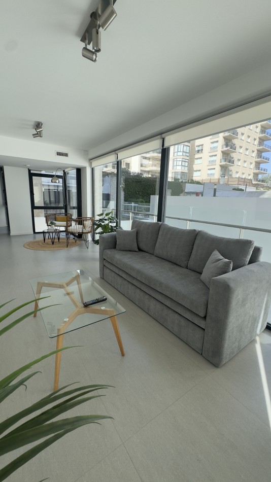 3 ambientes con cochera - Edificio Malecon Varese