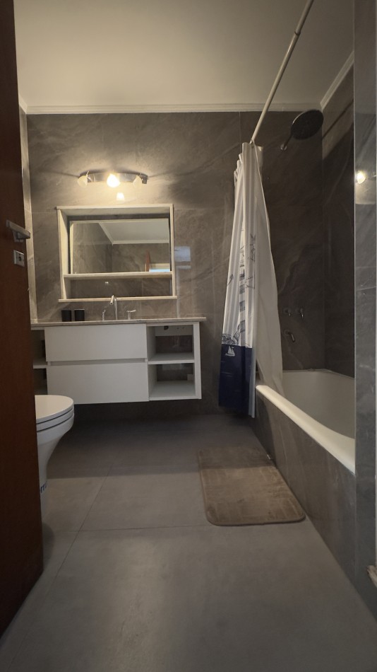 ALQUILER DE MARZO A DICIEMBRE - Chalet sobre lote 10x33 - Excelente entorno! A 5 cuadras de Guemes