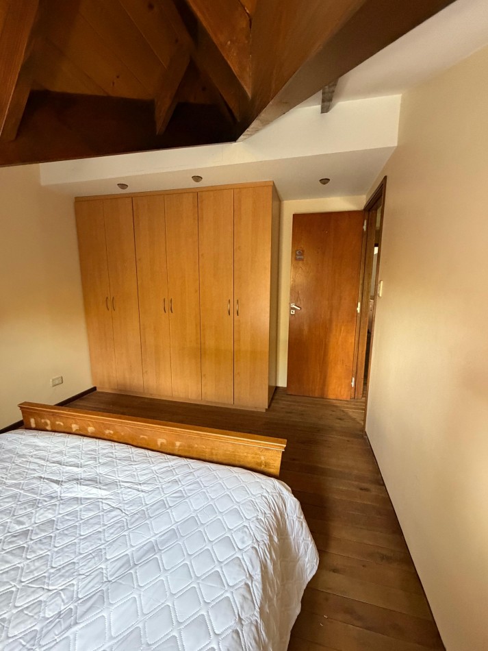 ALQUILER DE MARZO A DICIEMBRE - Chalet sobre lote 10x33 - Excelente entorno! A 5 cuadras de Guemes