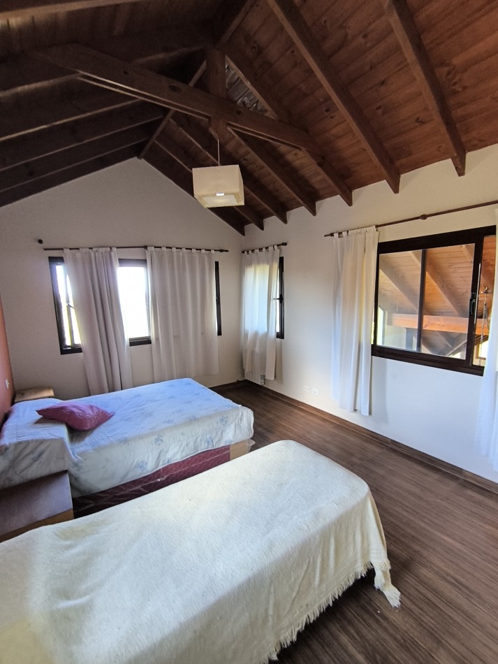 Chalet sobre lote de 1000mts en Sierra de los Padres