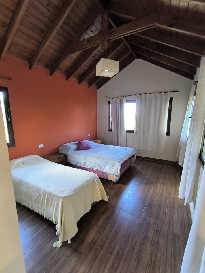 Chalet sobre lote de 1000mts en Sierra de los Padres