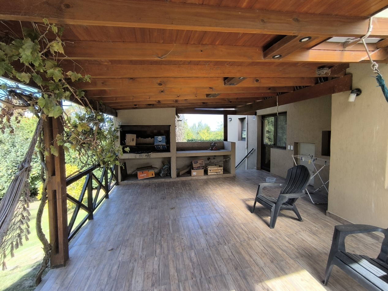 Chalet sobre lote de 1000mts en Sierra de los Padres