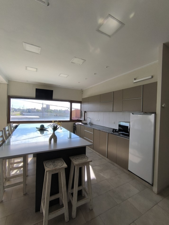 ALQUILER CASA VIVIENDA 3 AMB Y COMERCIO  24 MESES 