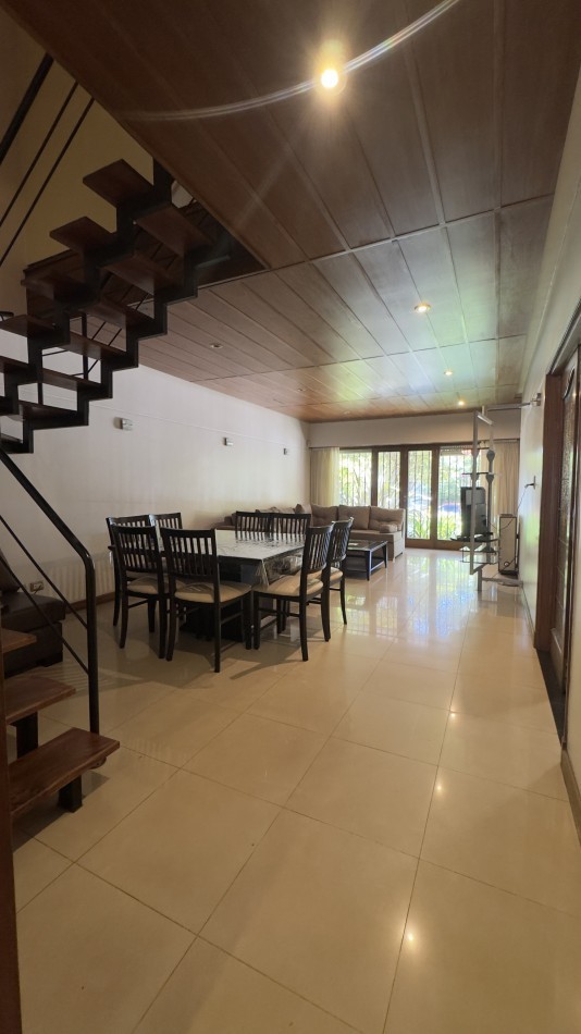 Chalet sobre lote 10x33 - Excelente entorno! A 5 cuadras de Guemes