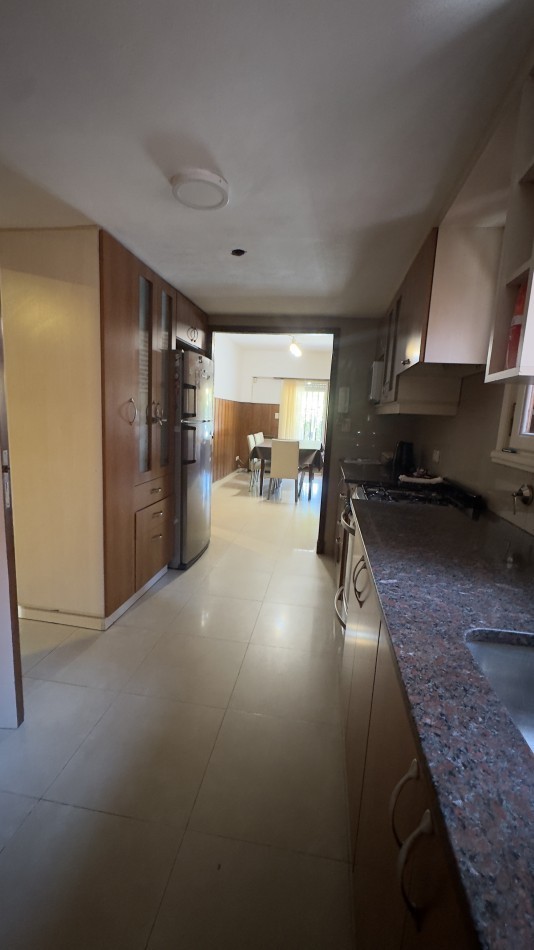 Chalet sobre lote 10x33 - Excelente entorno! A 5 cuadras de Guemes