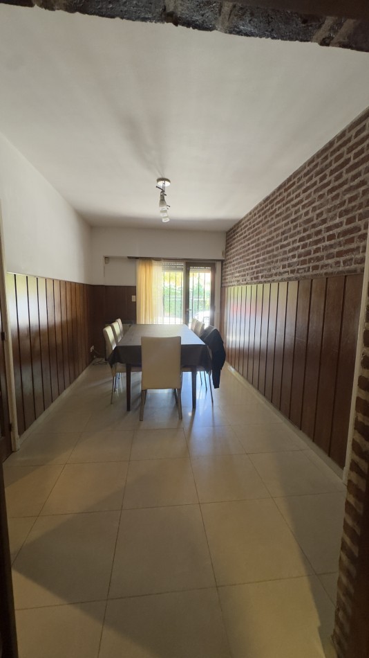 Chalet sobre lote 10x33 - Excelente entorno! A 5 cuadras de Guemes